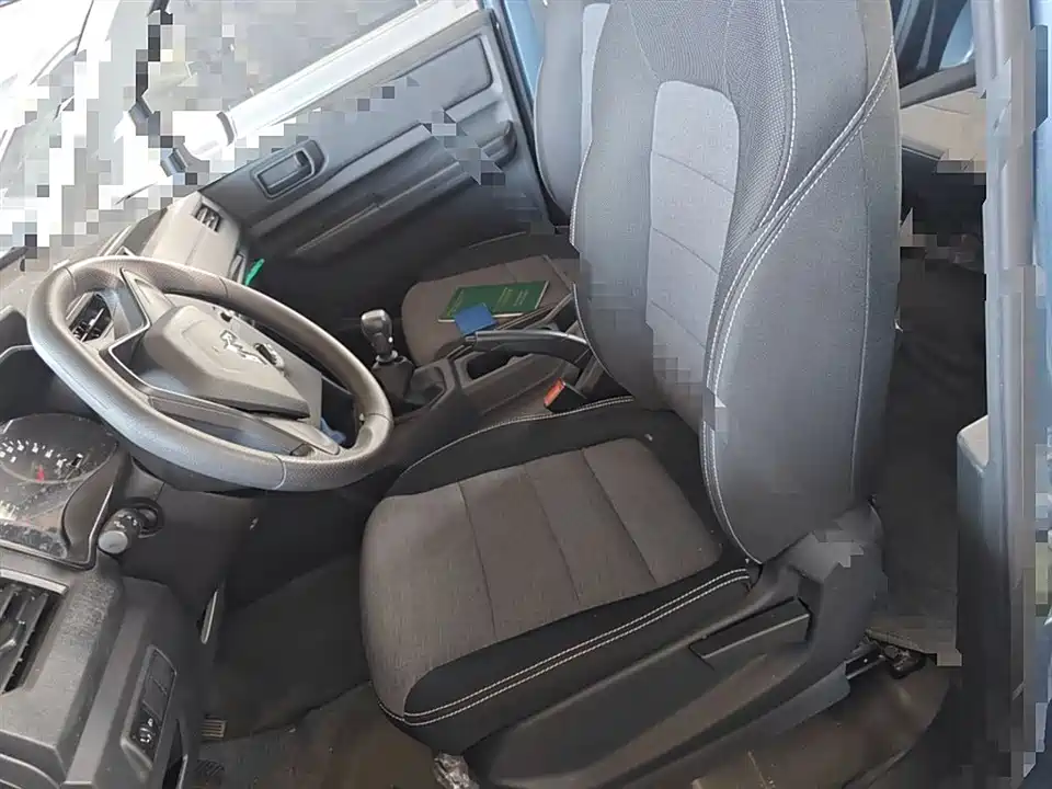 Wuling Wuling Hongguang PLUS