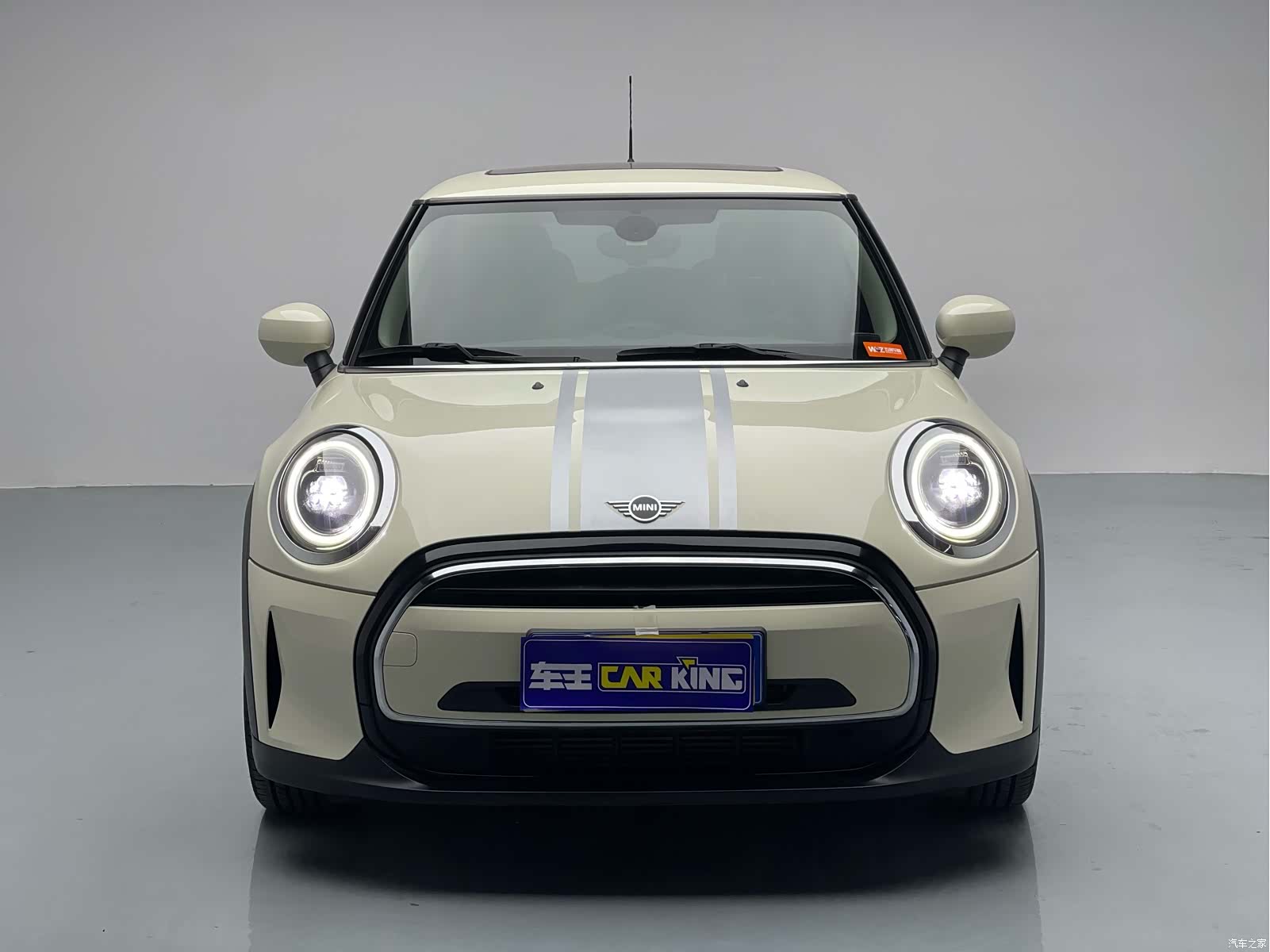 Mini ONE, 2021 3
