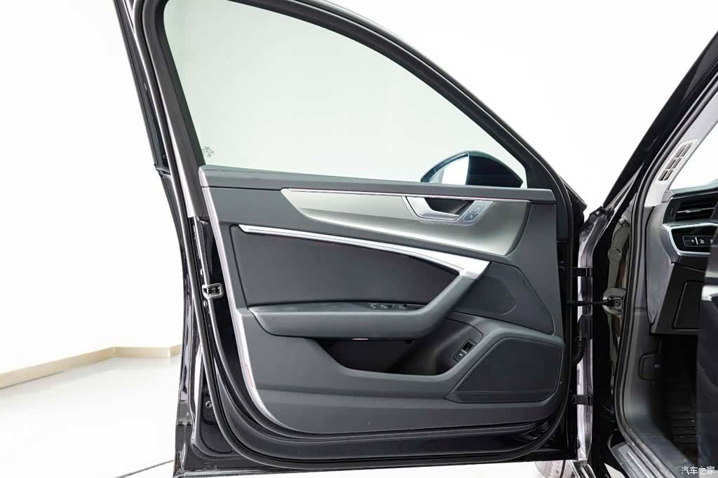 Audi A6L, 2021 6