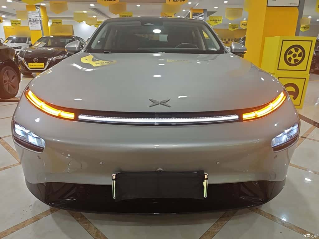 Xpeng P7, 2022 3
