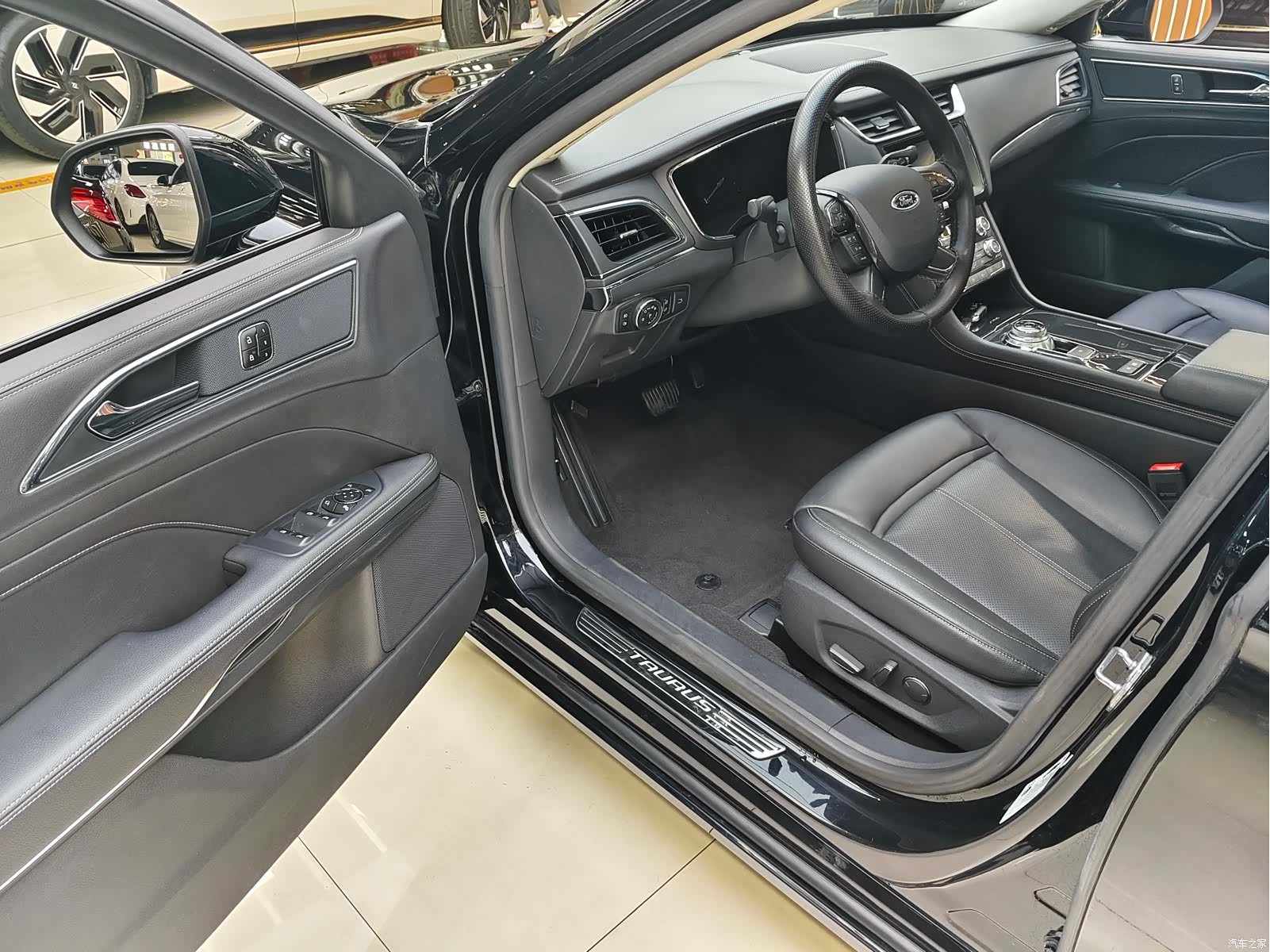 Ford Taurus, 2017 15
