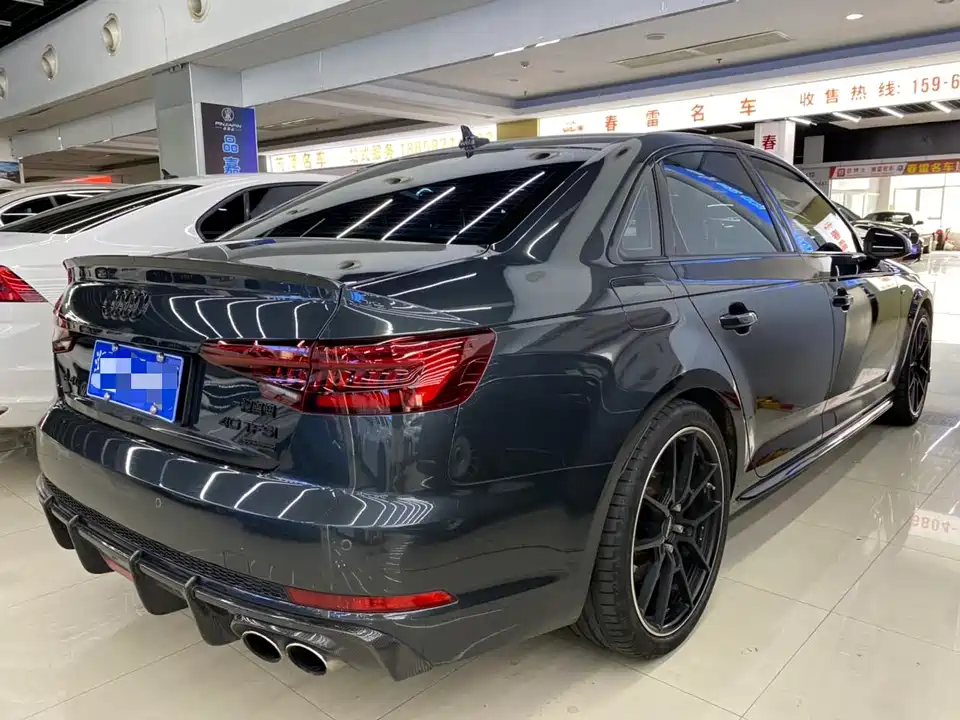 Audi S4 Audi S4