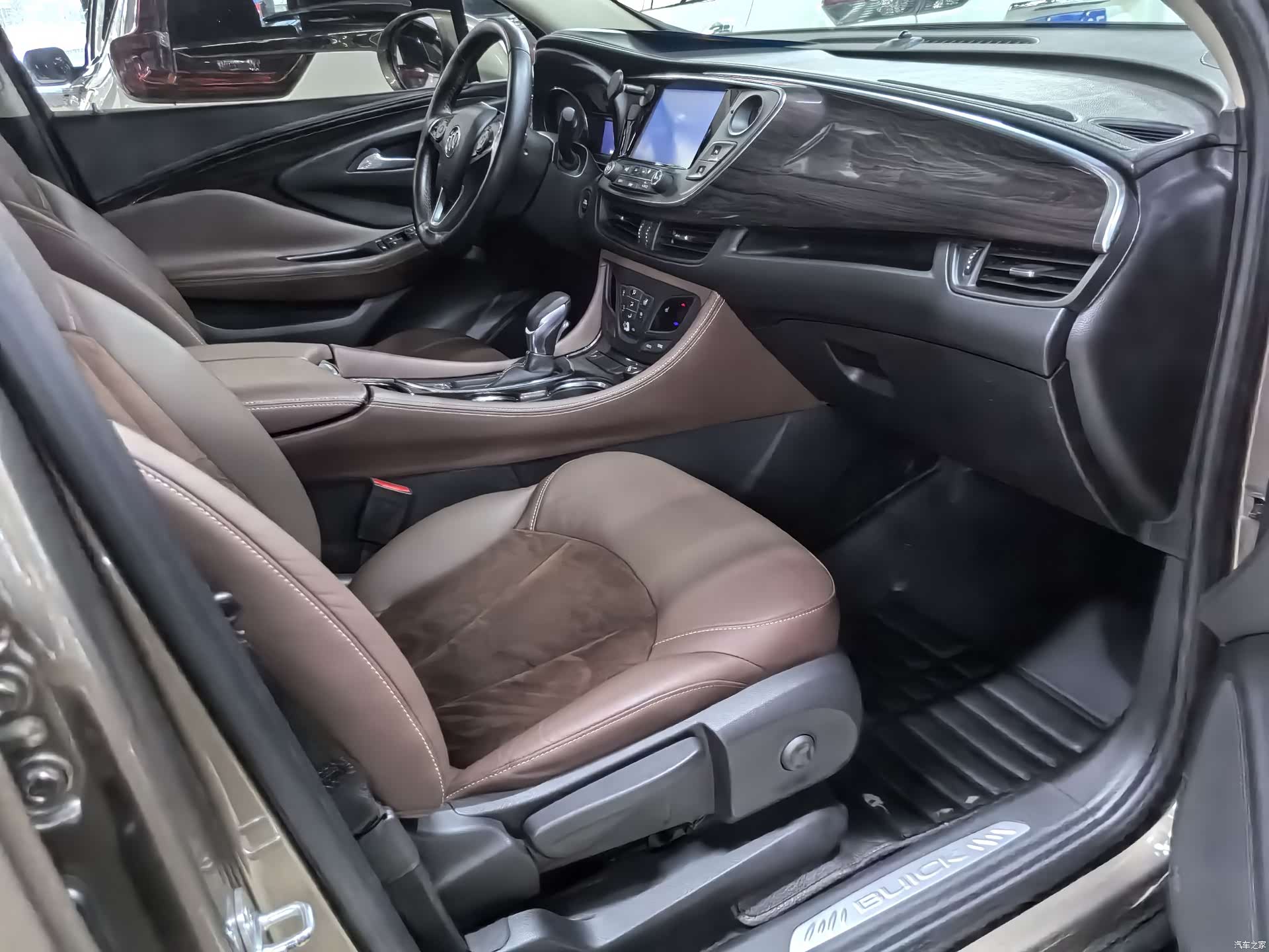 Buick Envision Plus, 2016 11
