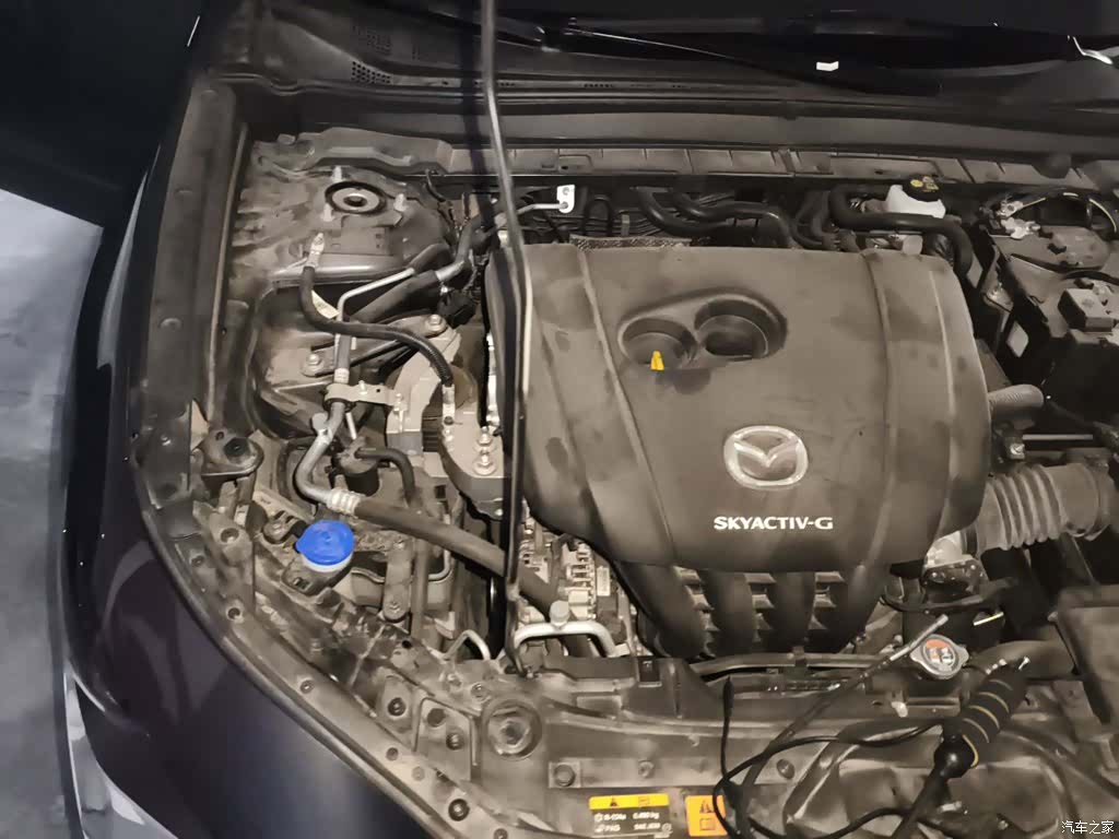 Mazda CX-30, 2022 23