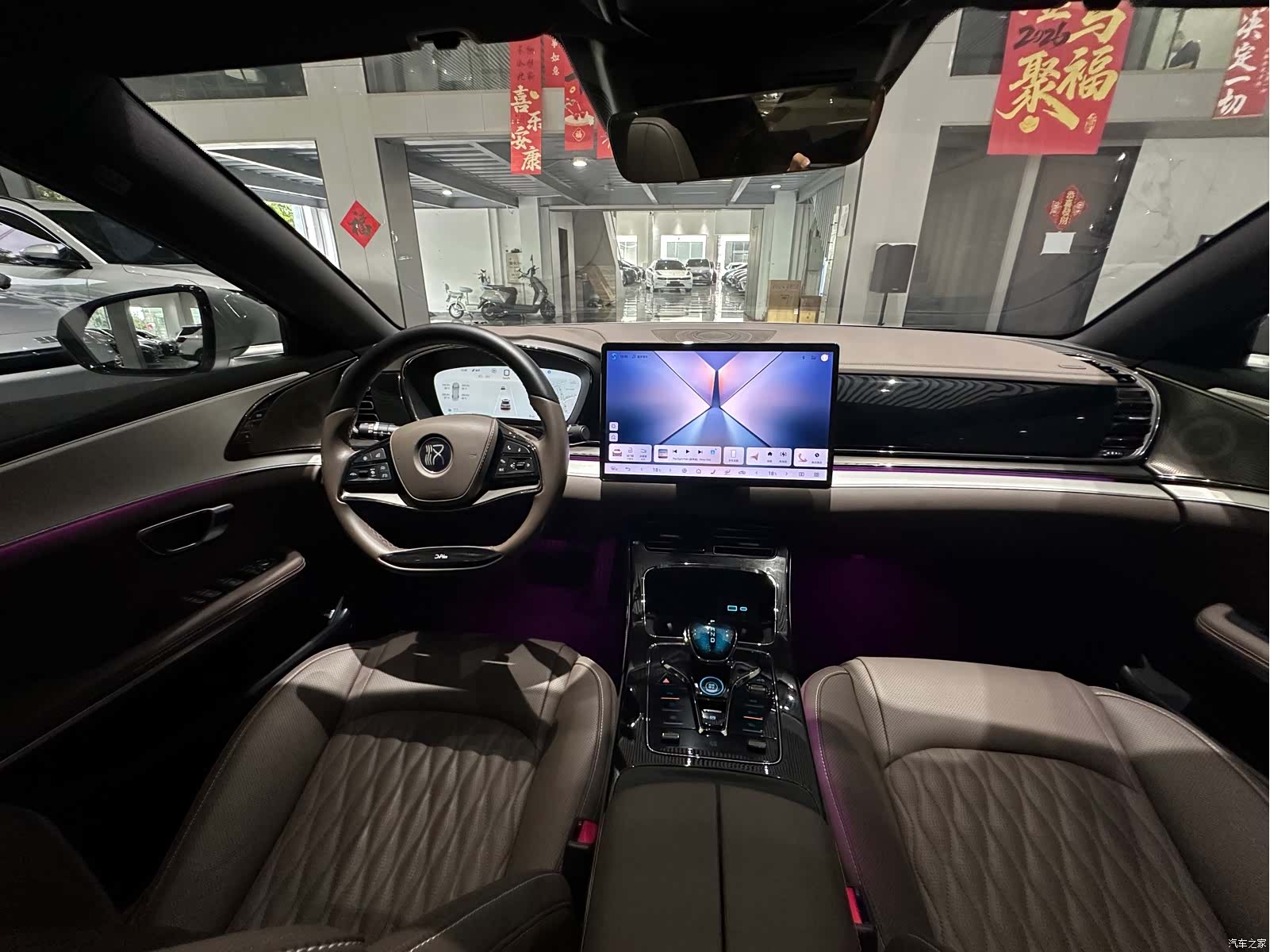 BYD Han, 2025 16
