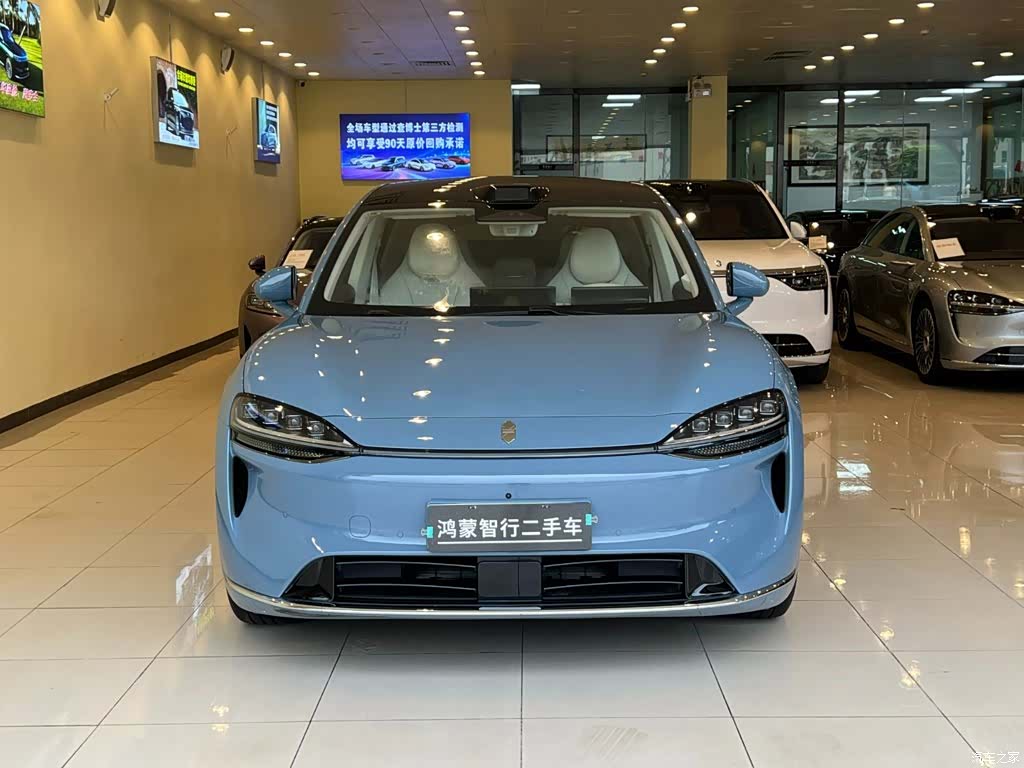 Luxeed R7, 2025 2