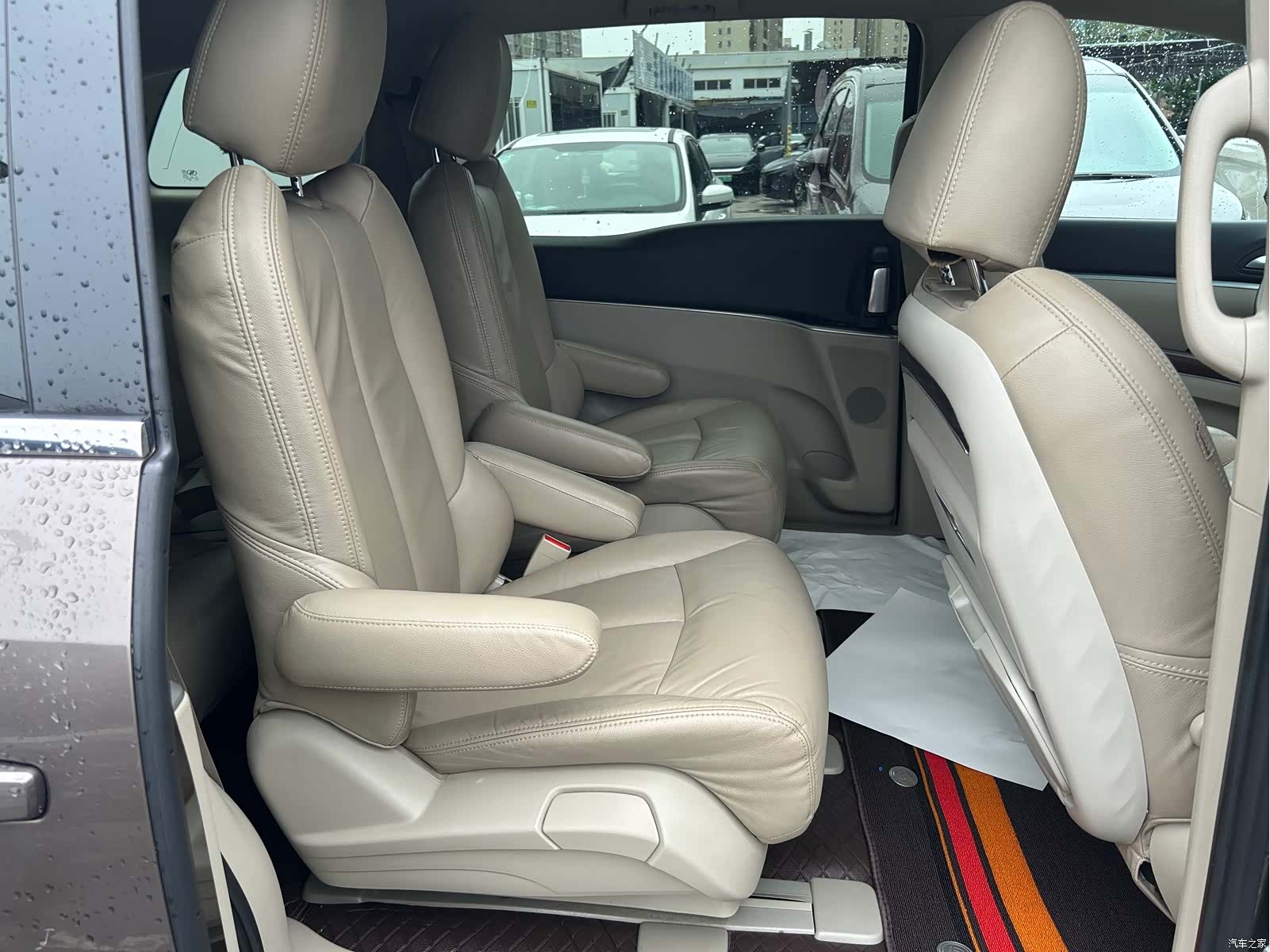 Buick GL8, 2016 6