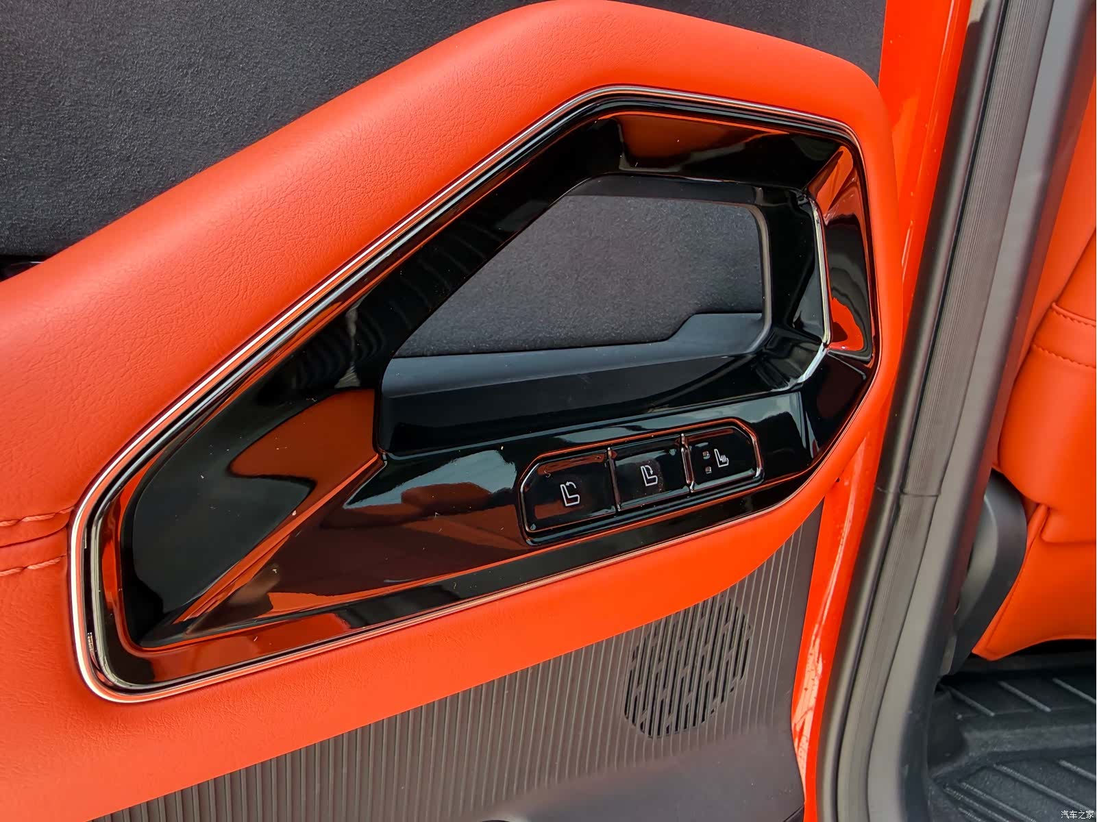 Ford Bronco, 2026 36