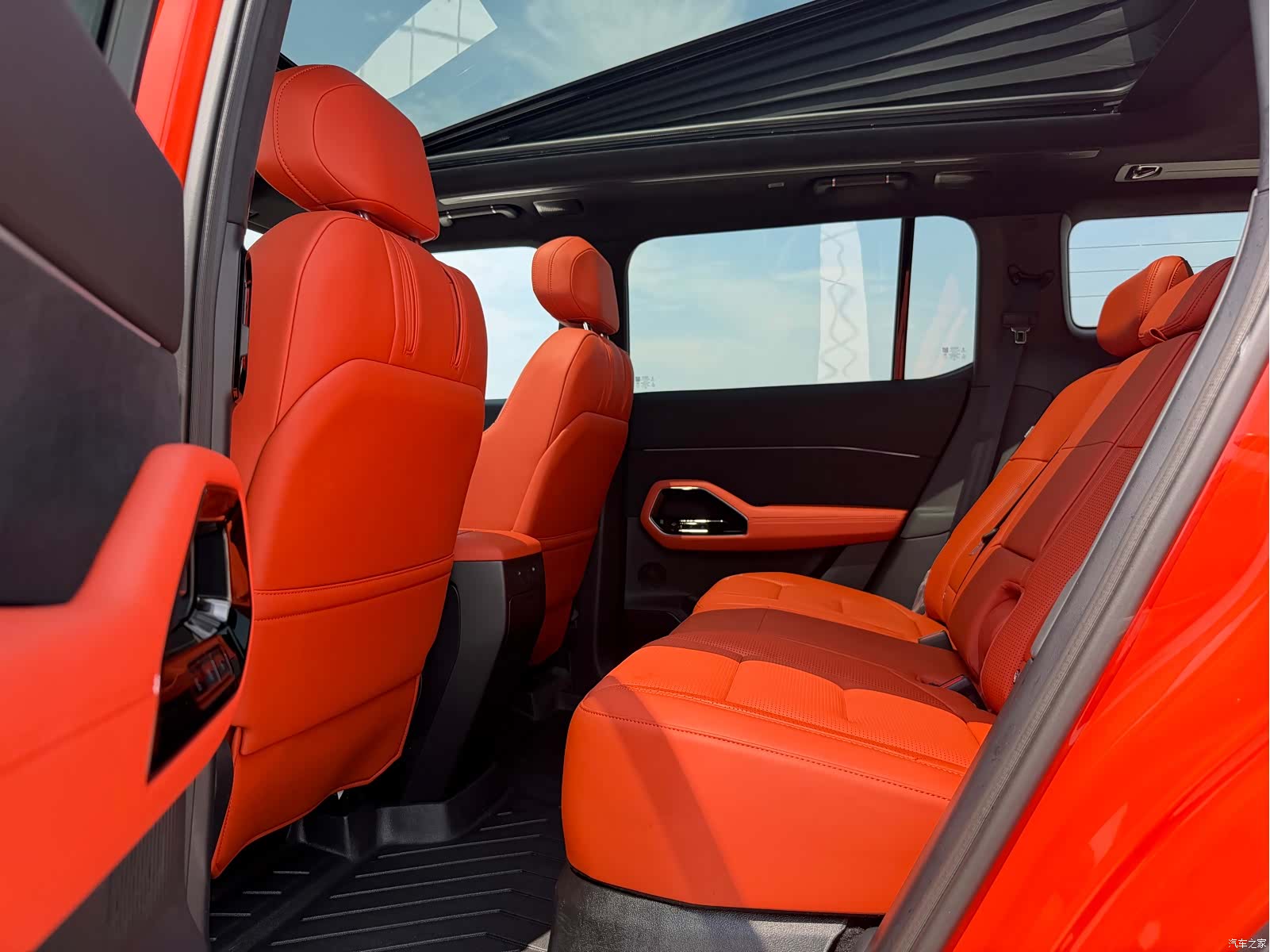 Ford Bronco, 2026 31