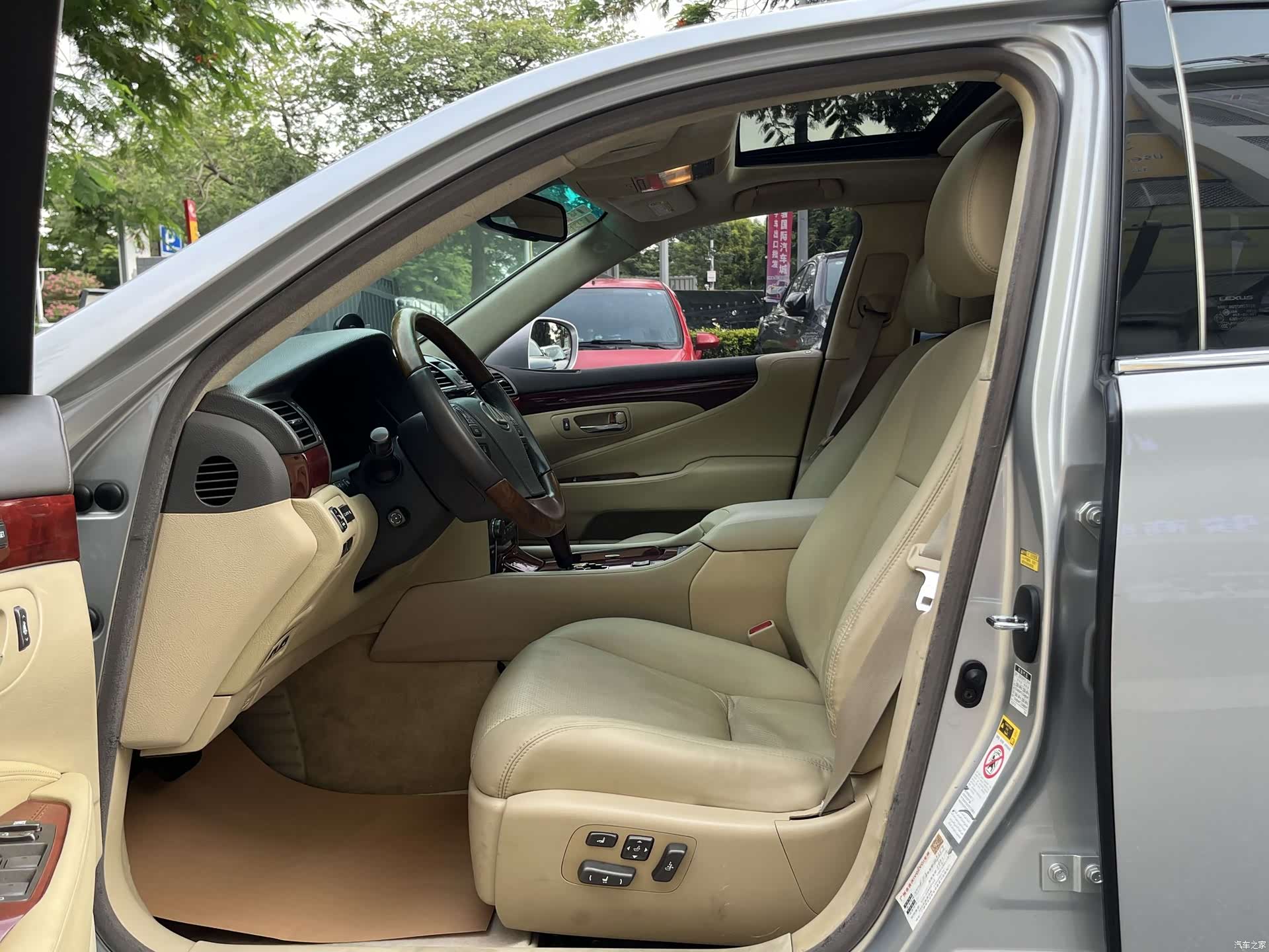 Lexus LS, 2007 8