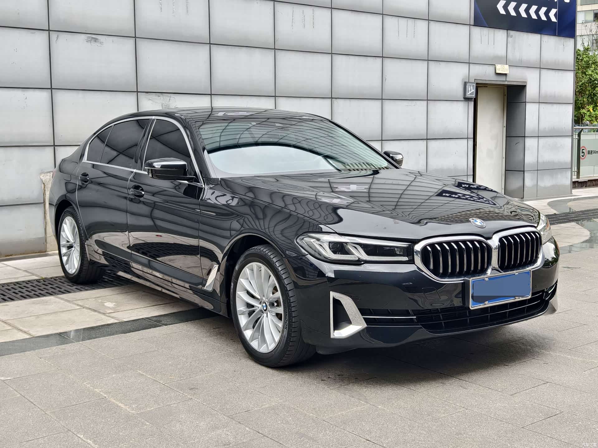 BMW 5 Series, 2022 3
