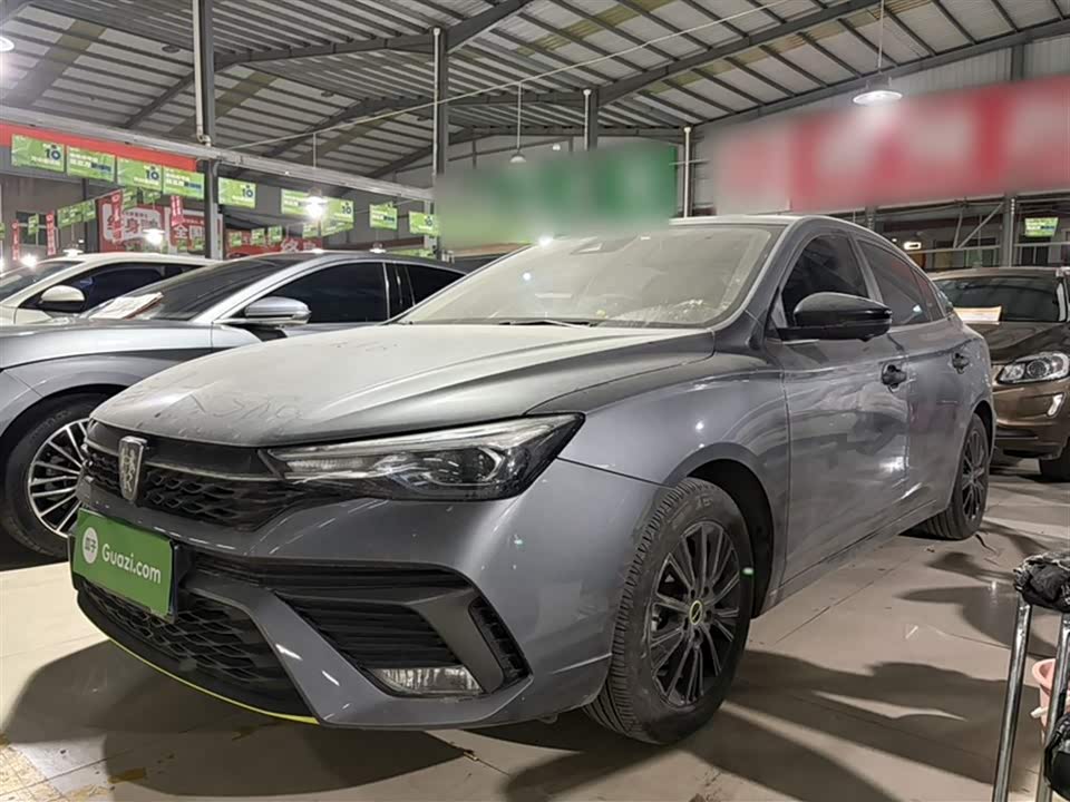 Roewe i5