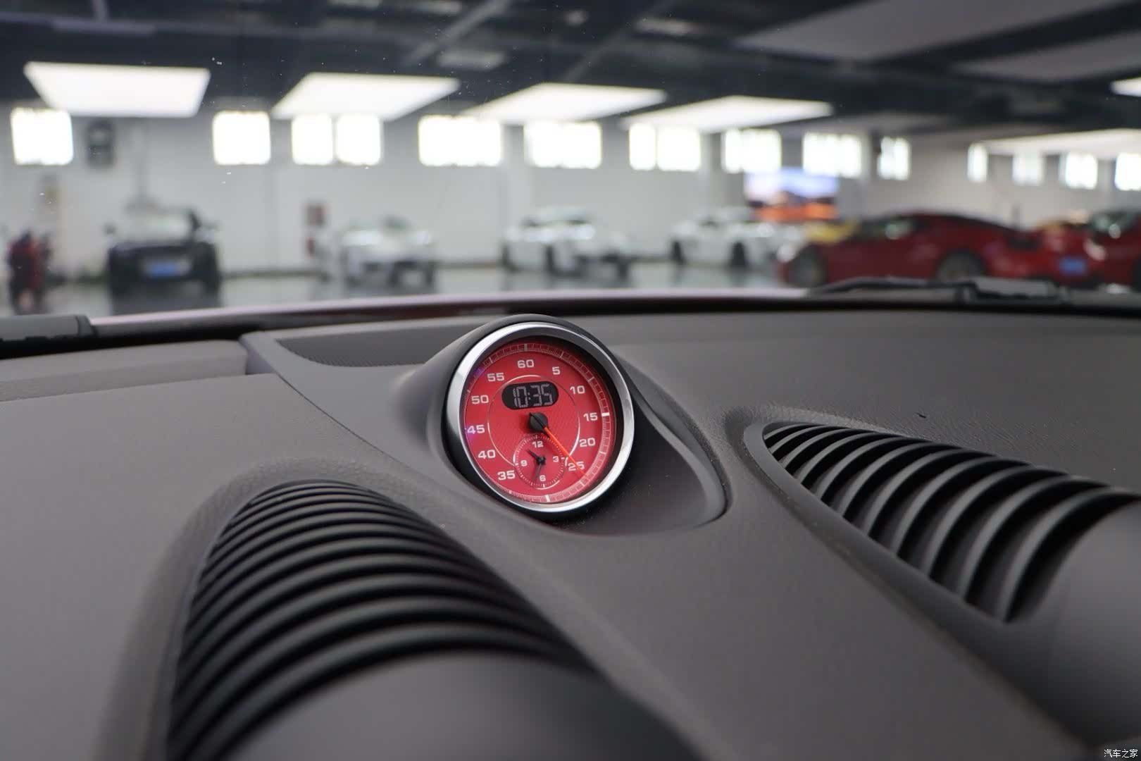Porsche Boxster, 2019 10