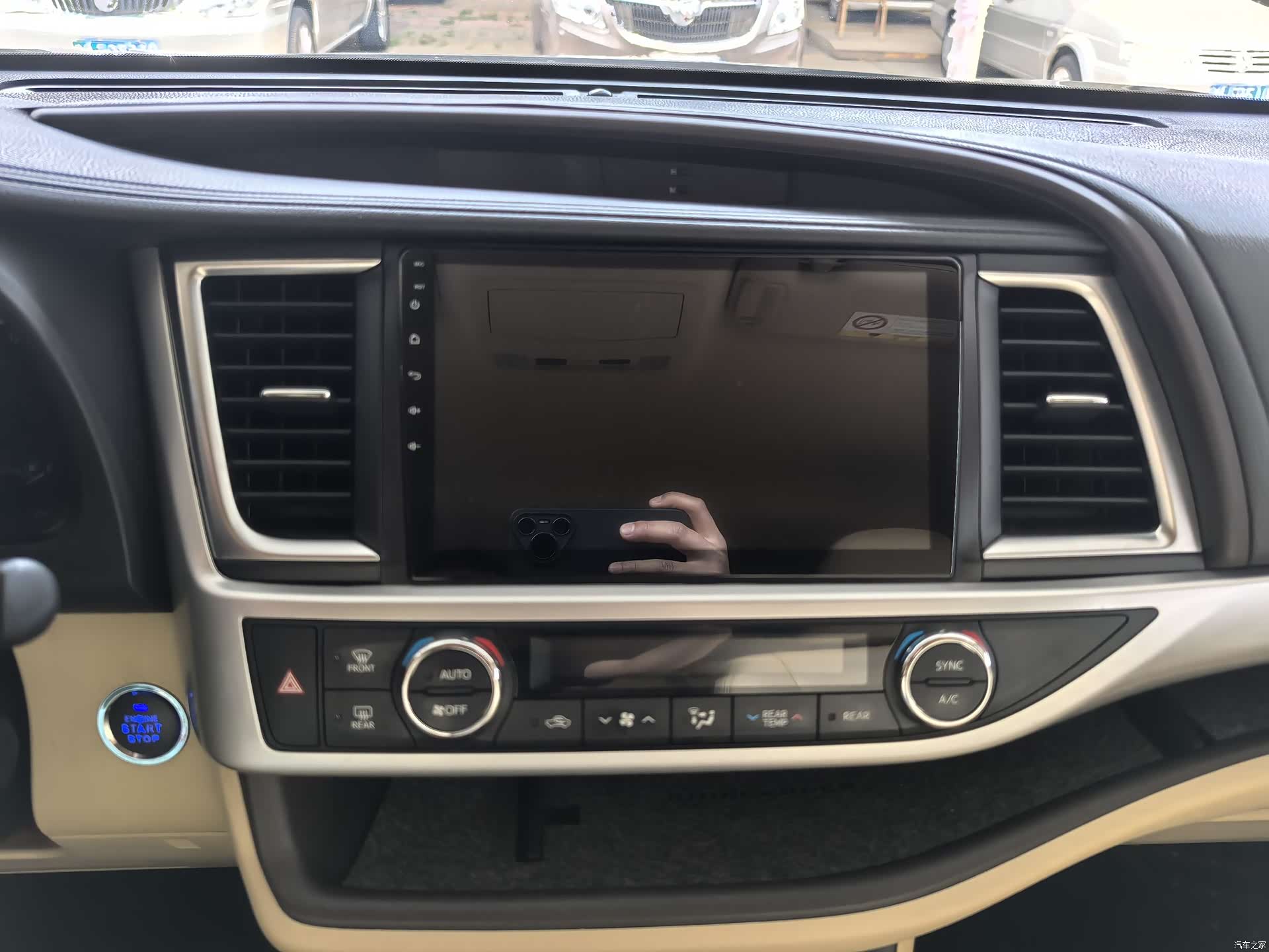 Toyota Highlander, 2019 10