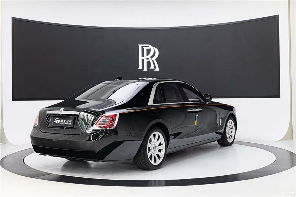 Rolls-Royce Ghost, 2023 4
