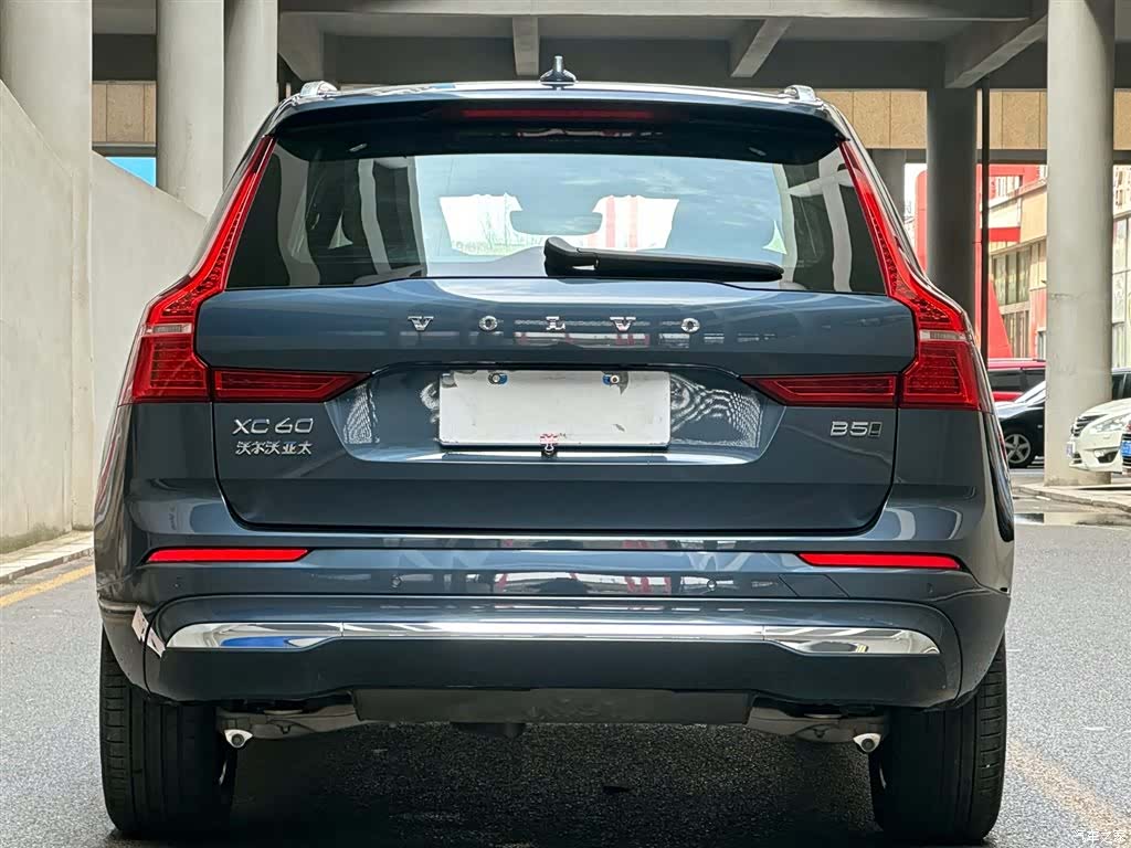 Volvo XC60, 2025 4