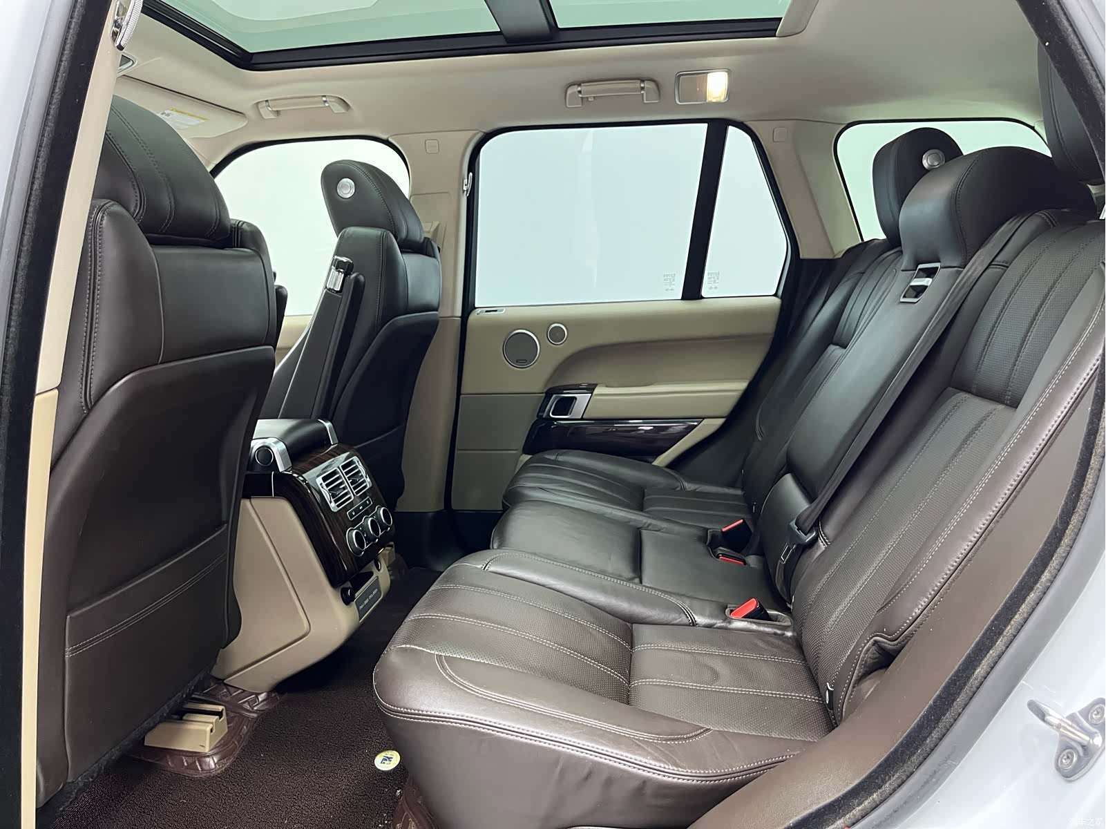 Land Rover Range Rover, 2018 все фото