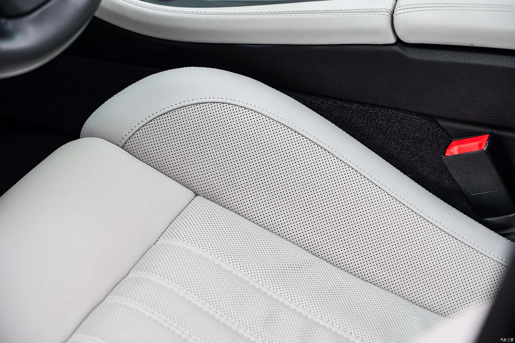 BMW M5, 2012 37