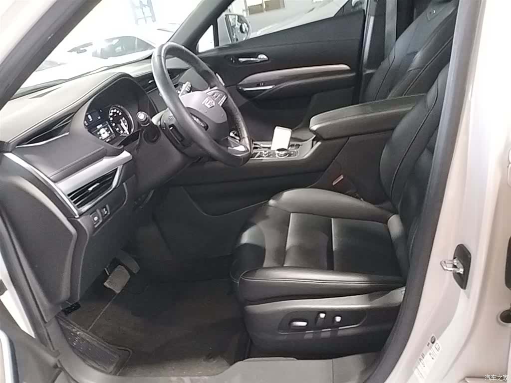 Cadillac XT4, 2020 15