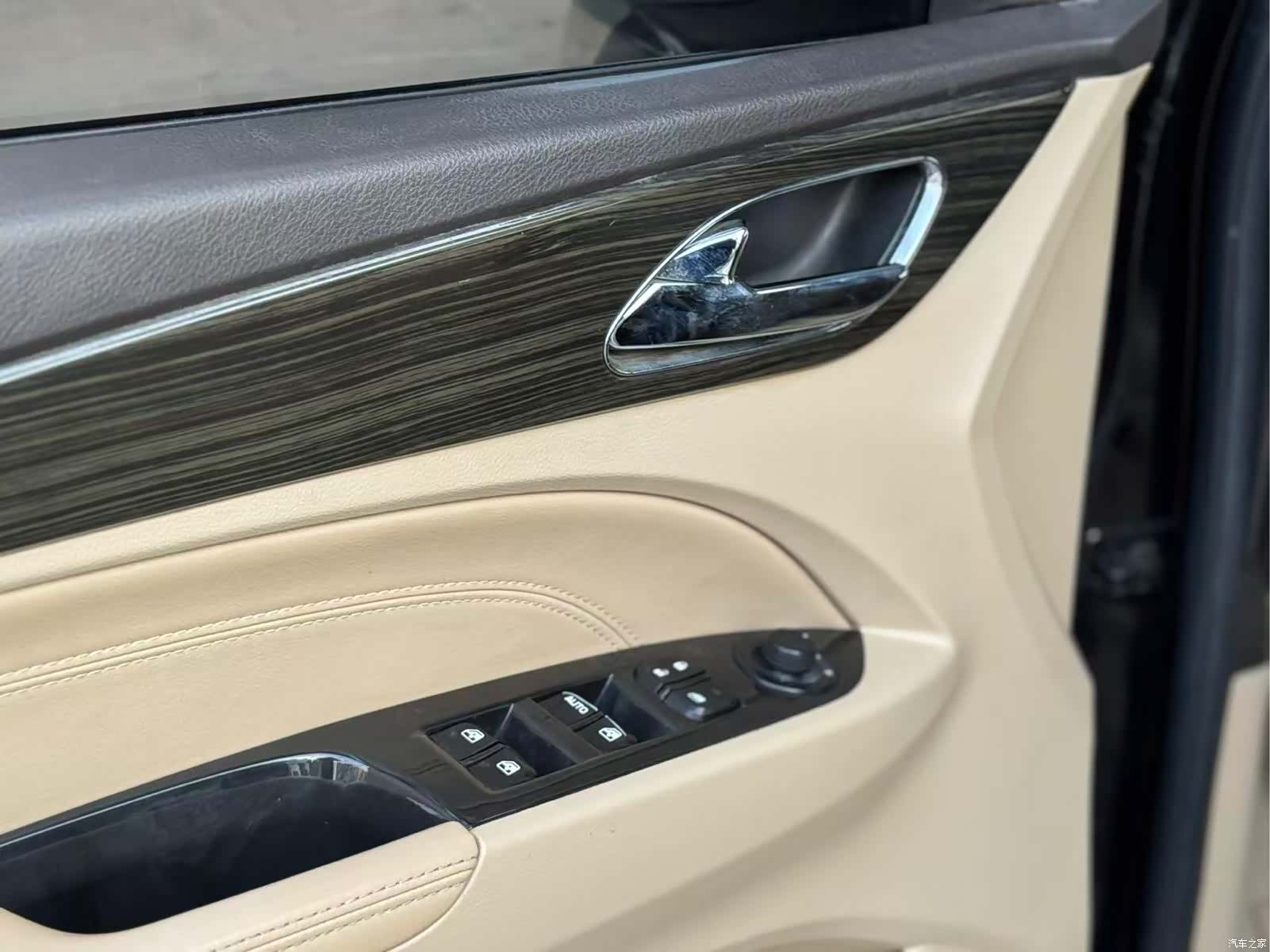 Wuling 730, 2017 19