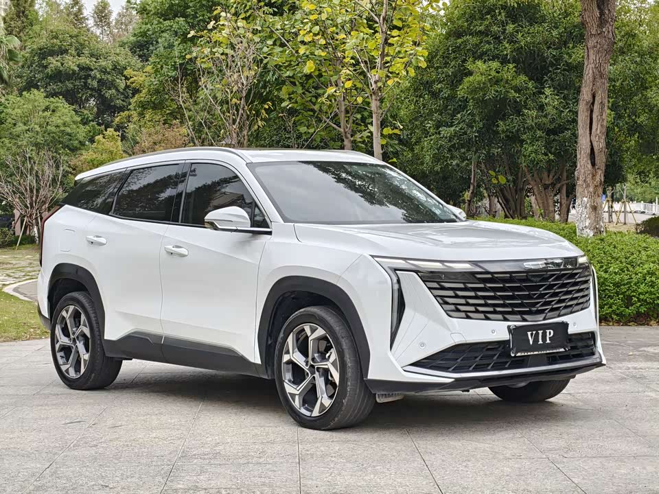 Geely Atlas L