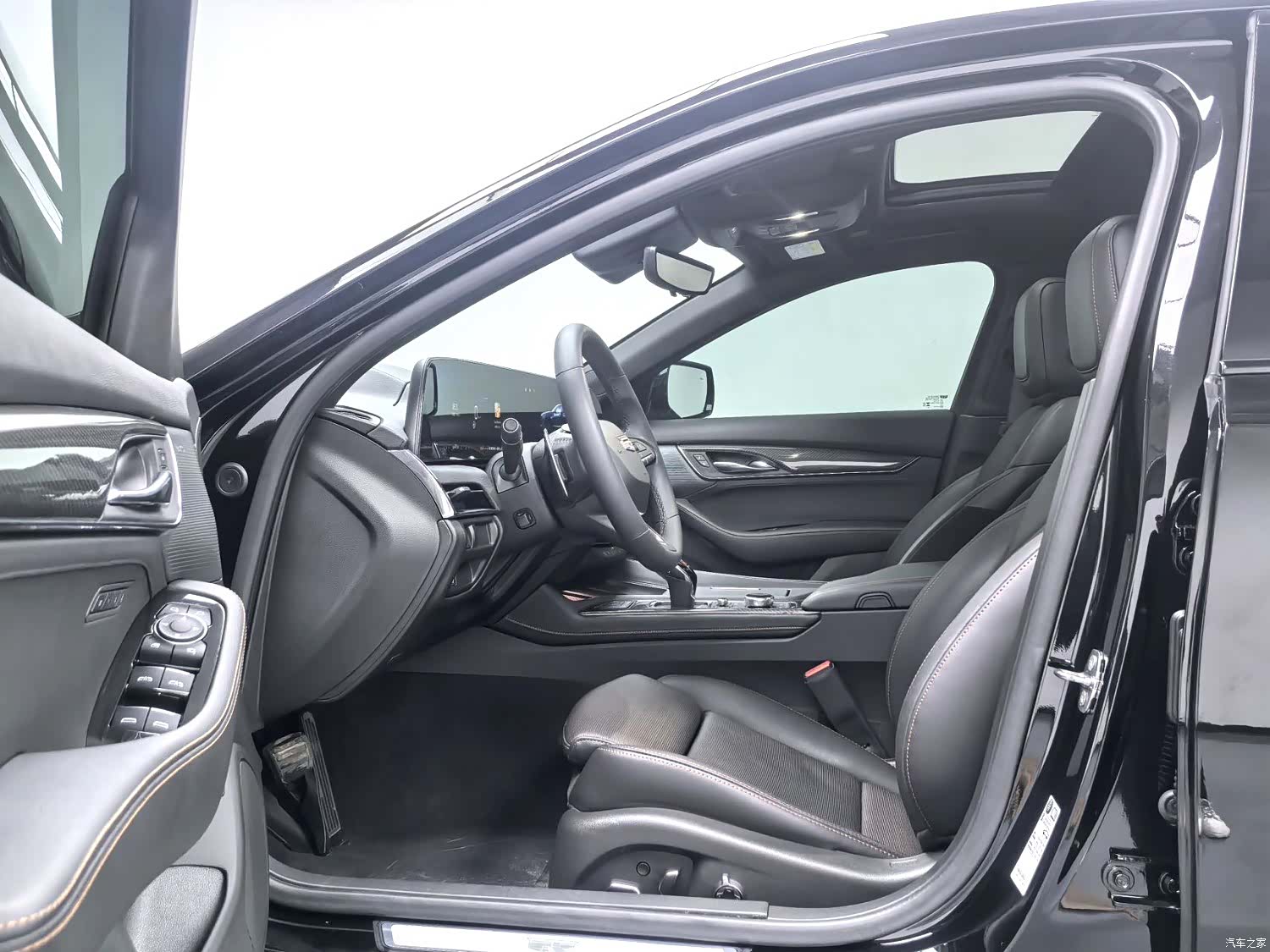 Cadillac CT5, 2024 3