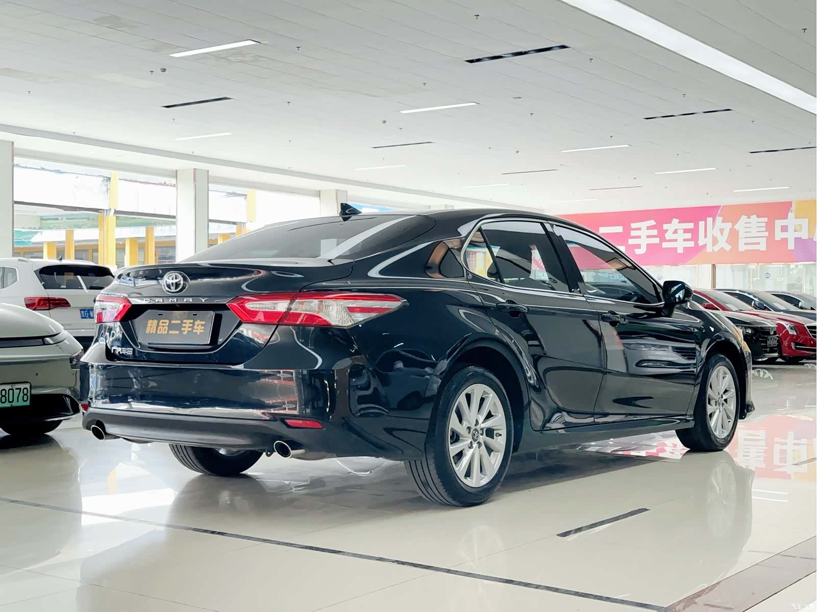 Toyota Camry, 2022 4