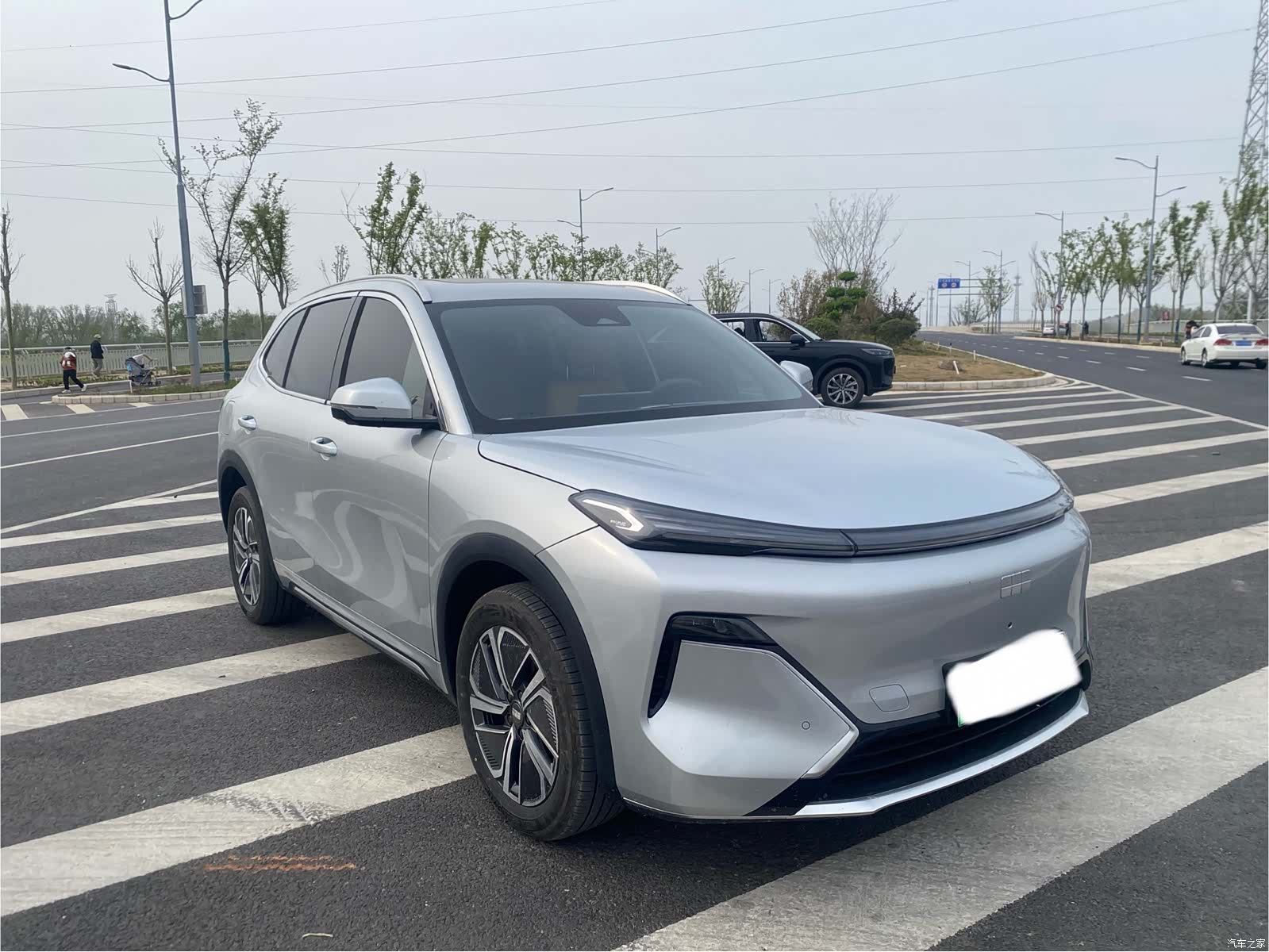 Geely 7, 2025 3