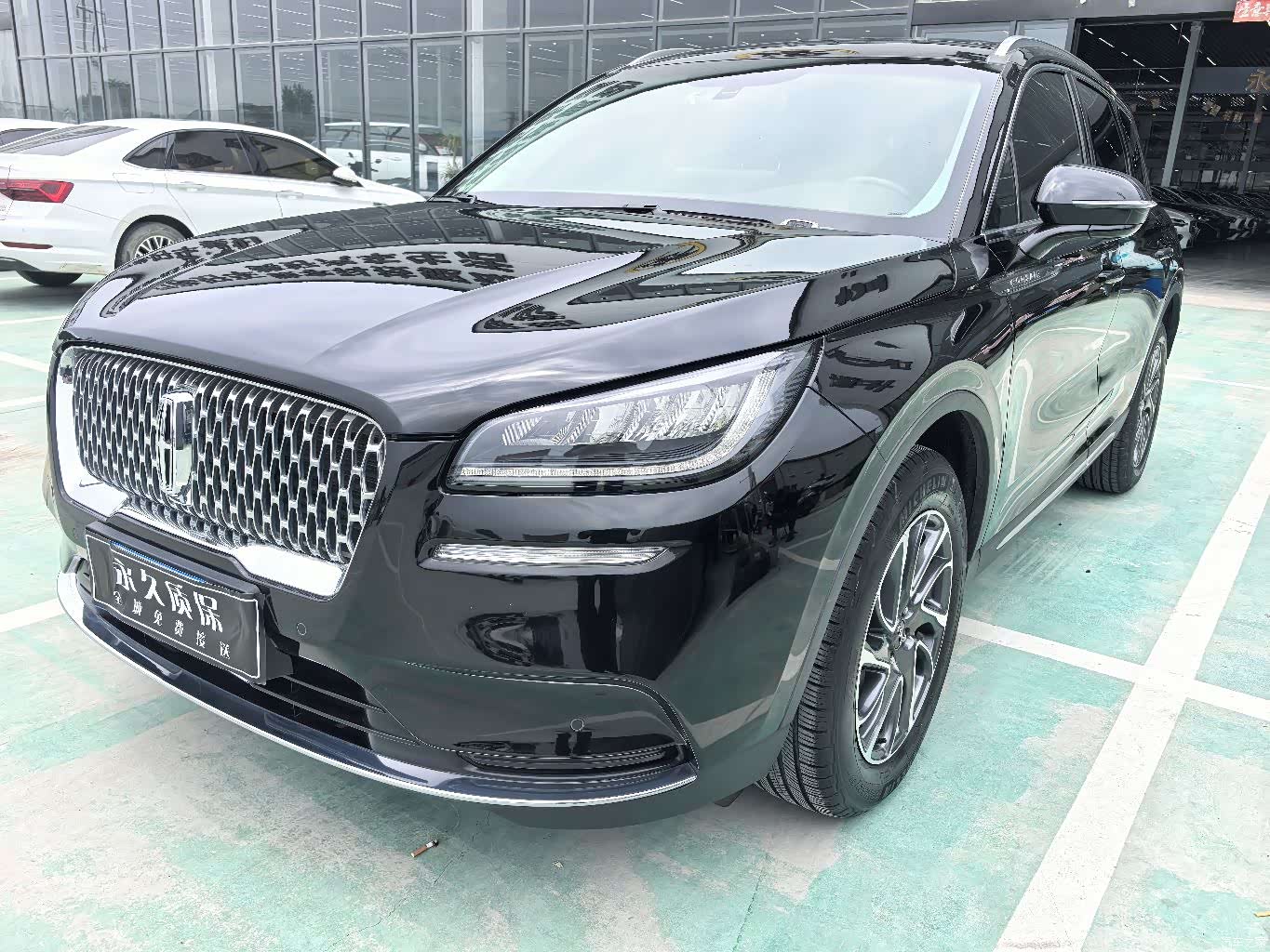 Lincoln Corsair, 2022 7