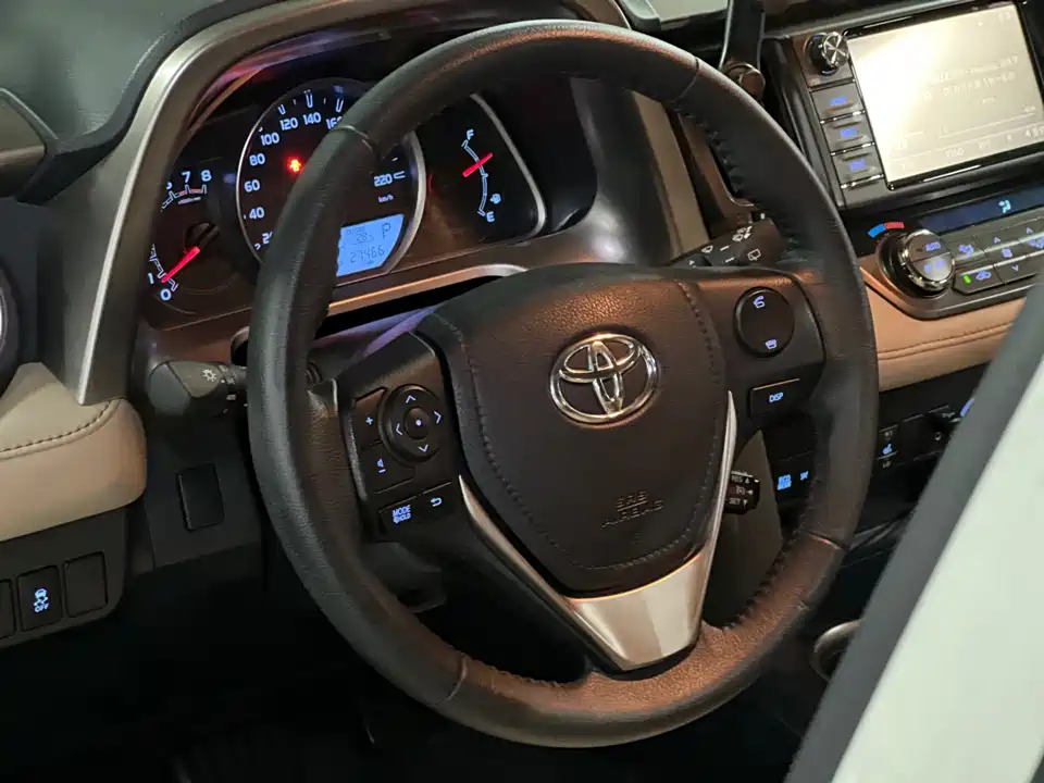 Toyota RAV4 Rongfang