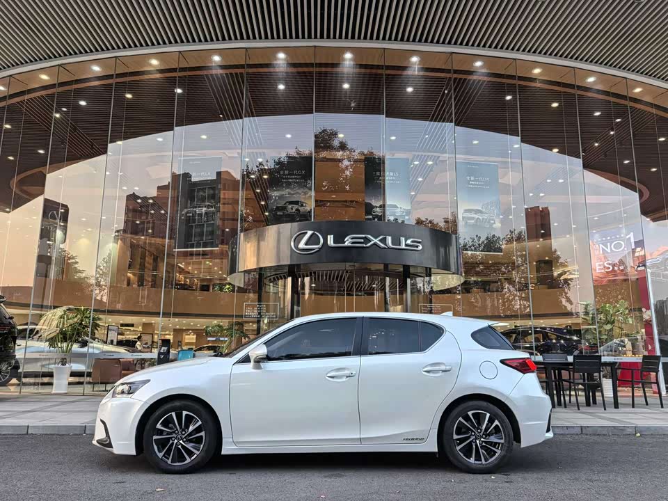 Lexus CT