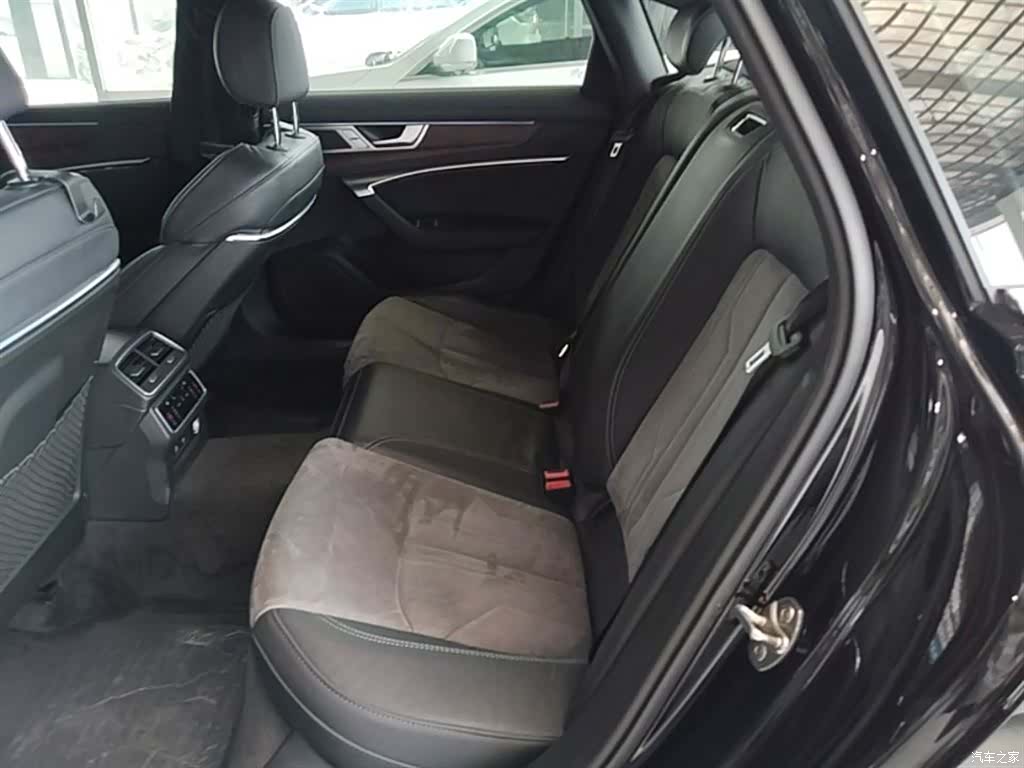 Audi A6L, 2023 17
