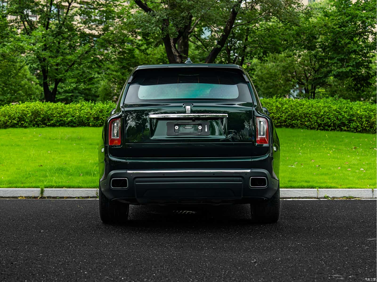 Rolls-Royce Cullinan, 2020 19