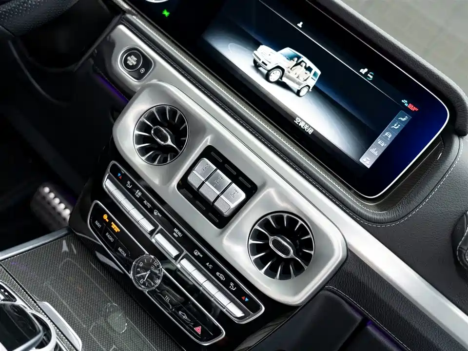 Mercedes-Benz G-class Mercedes-Benz G-class