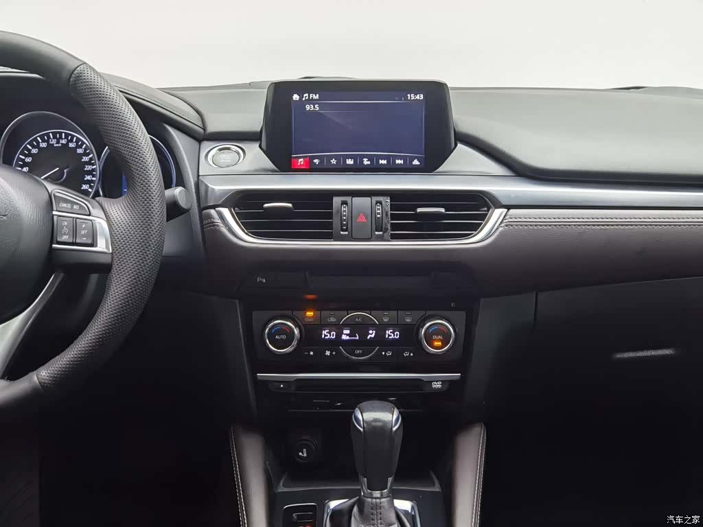 Mazda Atenza, 2016 12
