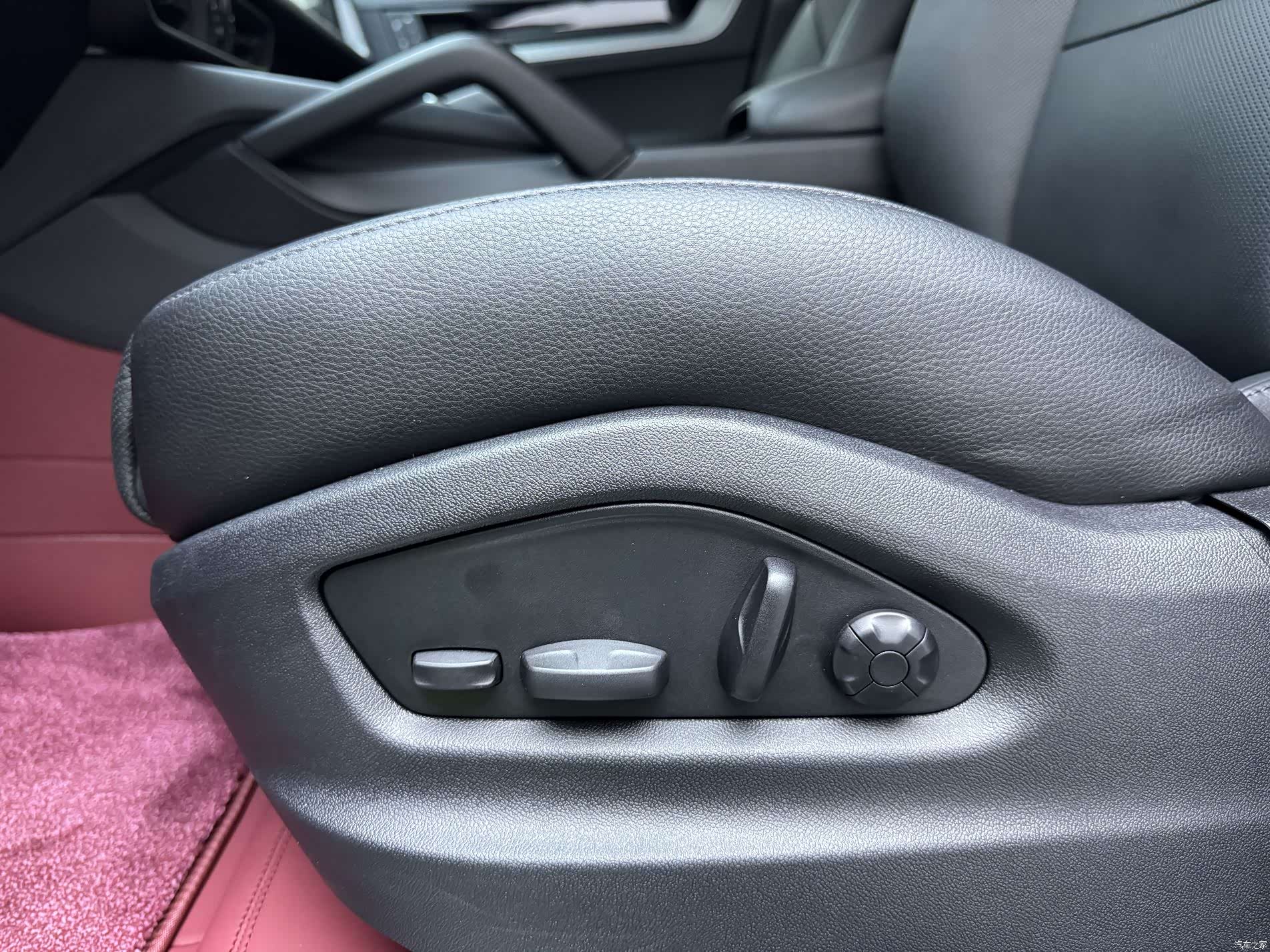 Porsche Cayenne, 2024 22