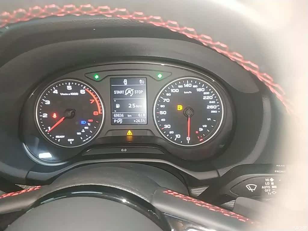 Audi Q2L, 2023 12