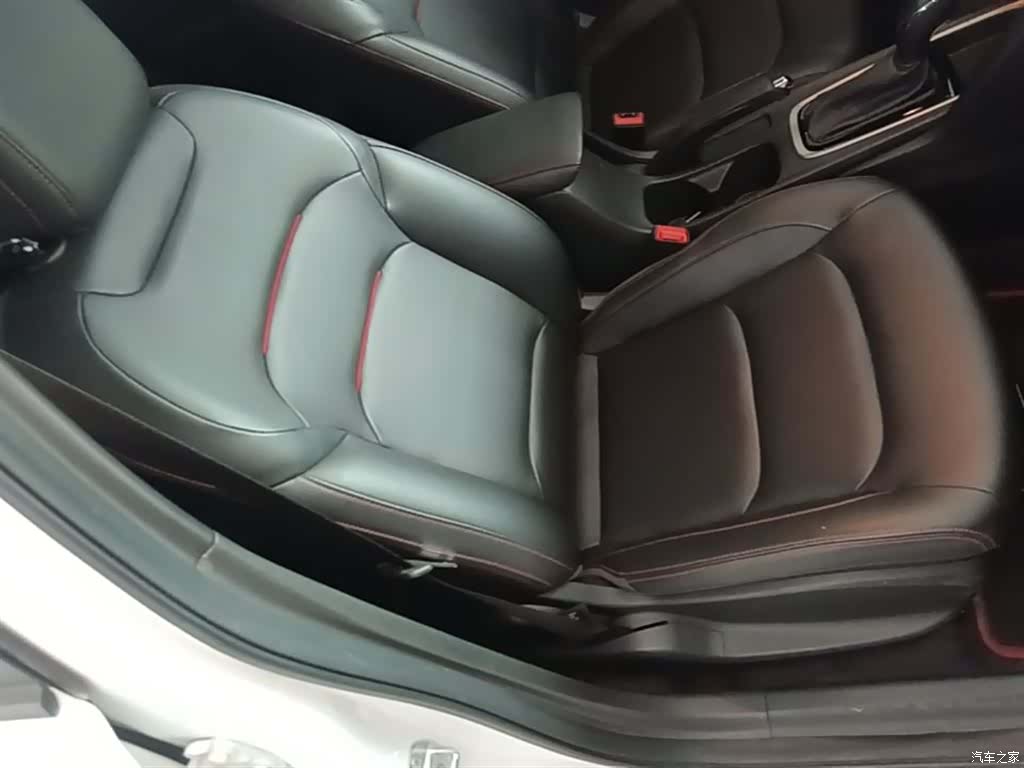 Chevrolet RS, 2020 25
