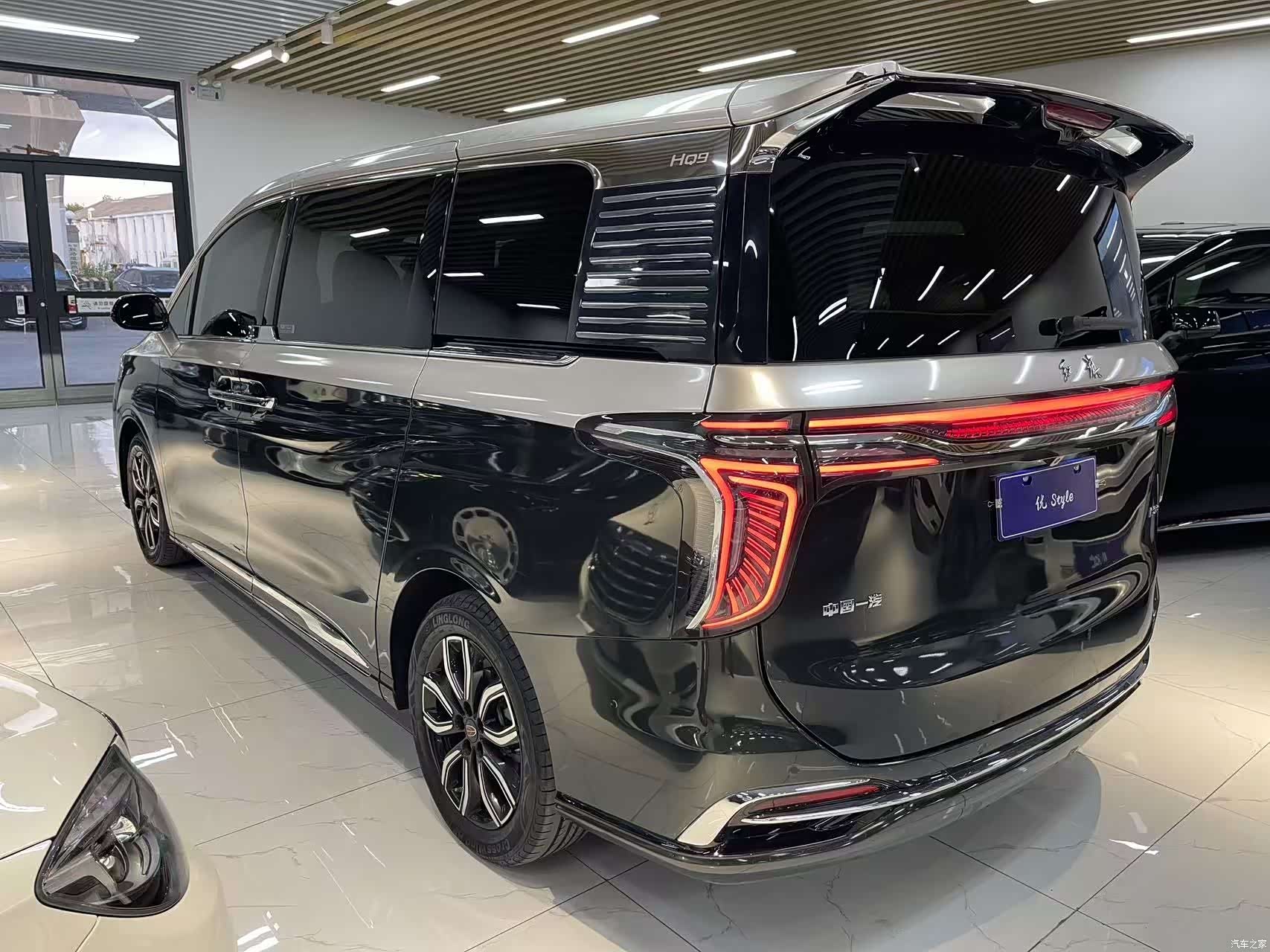 Hongqi HQ9, 2022 4