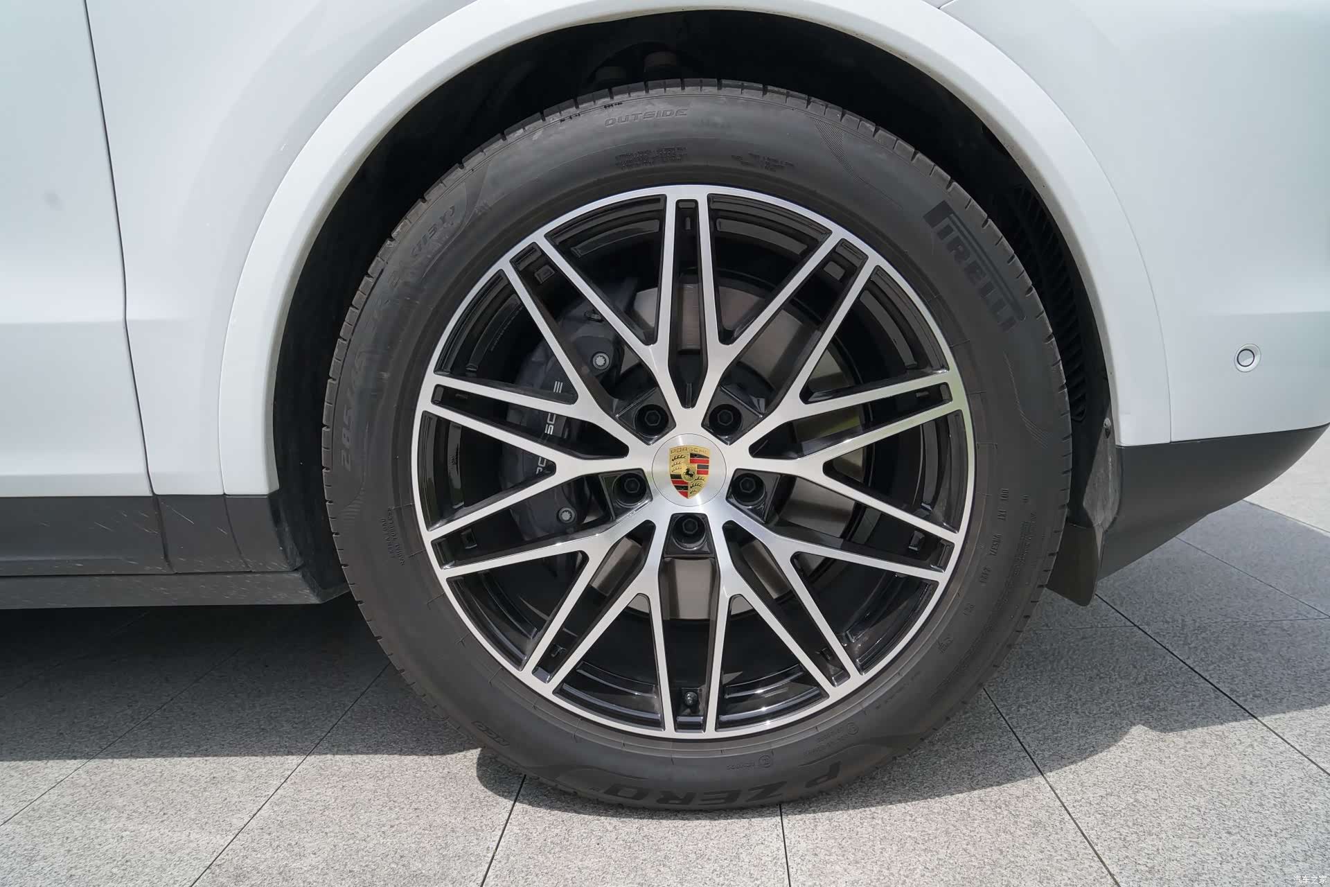 Porsche Cayenne, 2025 8
