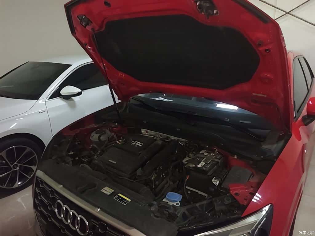 Audi Q2L, 2023 20