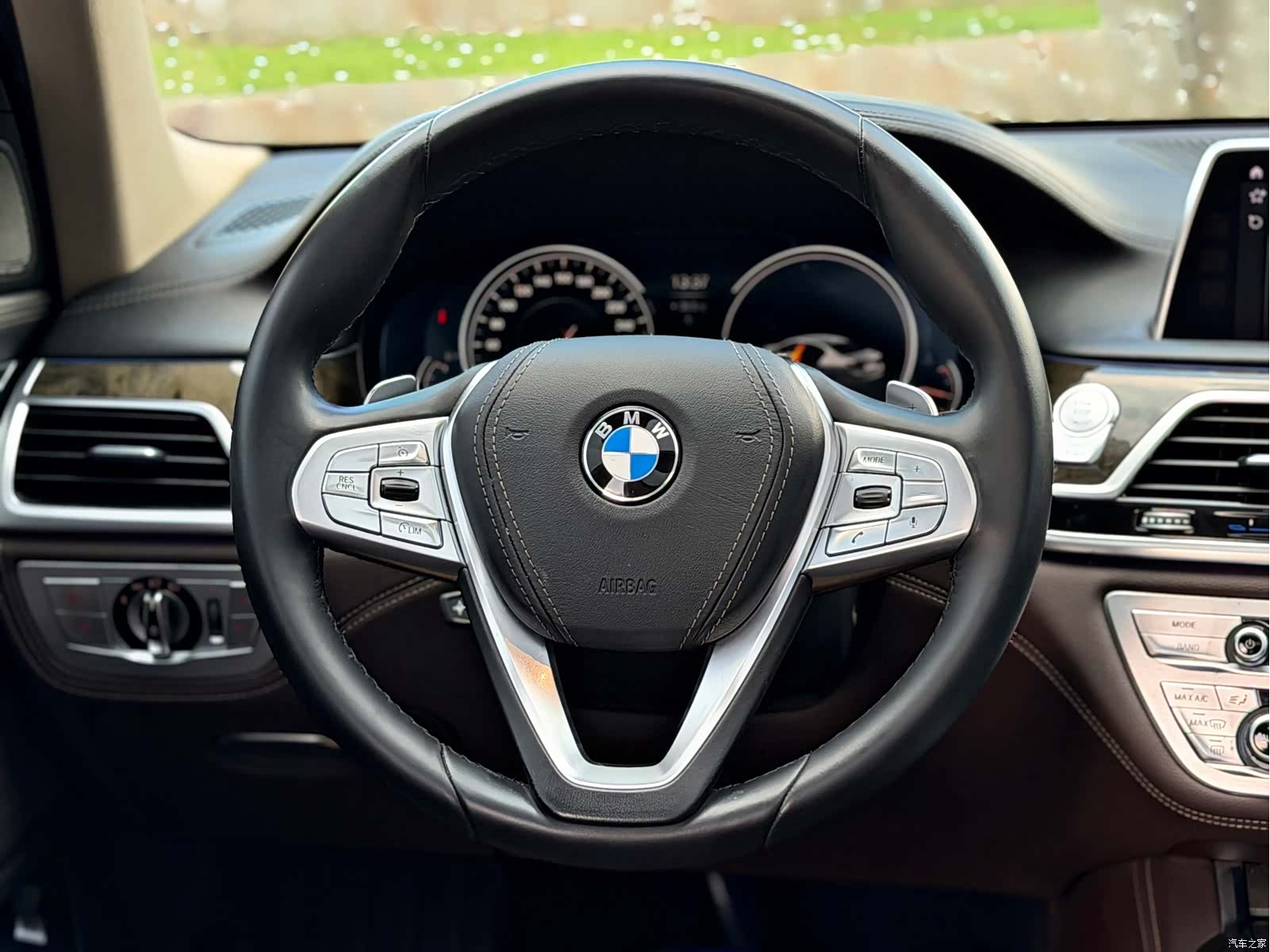 BMW 7 Series, 2018 9