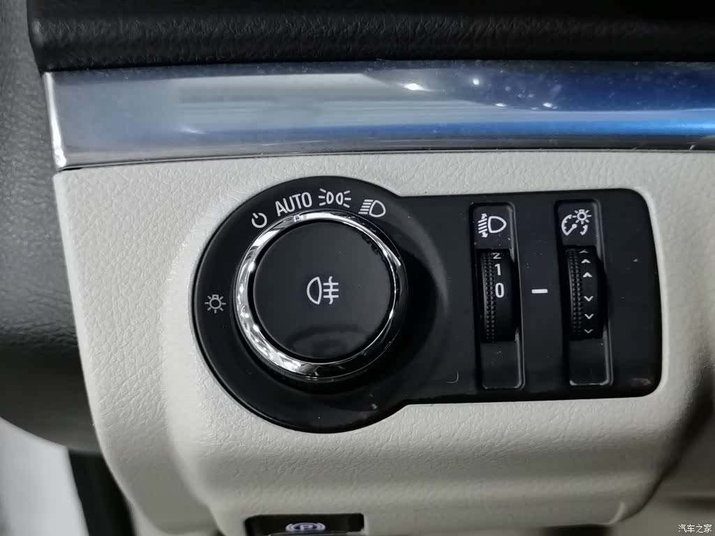 Buick GL8, 2022 21