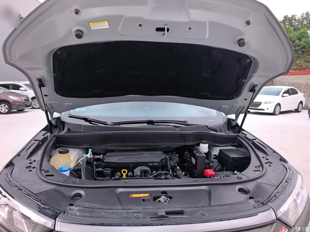 DongFeng AX7, 2022 20