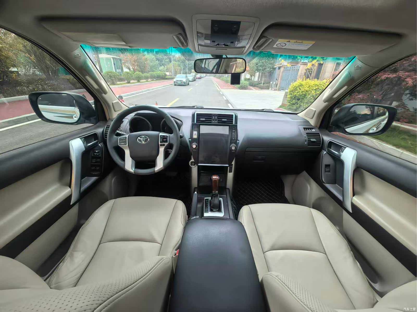 Toyota Prado, 2013 все фото