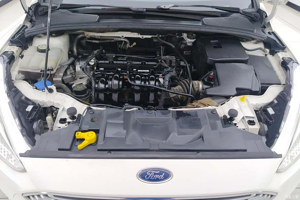 Ford Focus, 2016 10