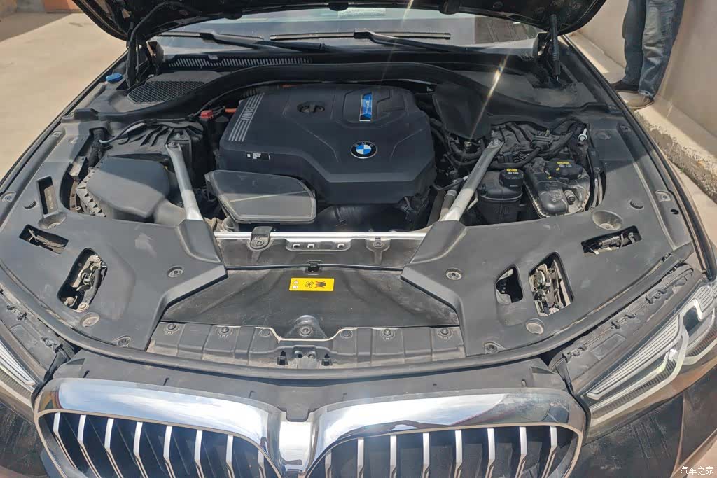 BMW 5 Series, 2022 10