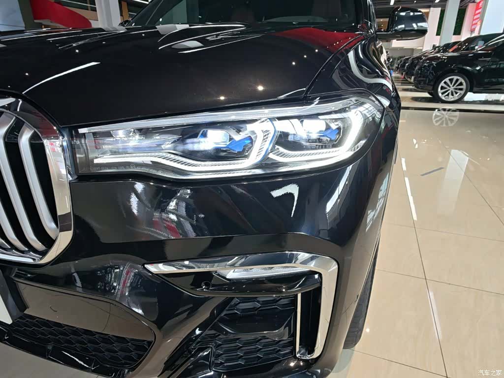 BMW X7, 2023 7