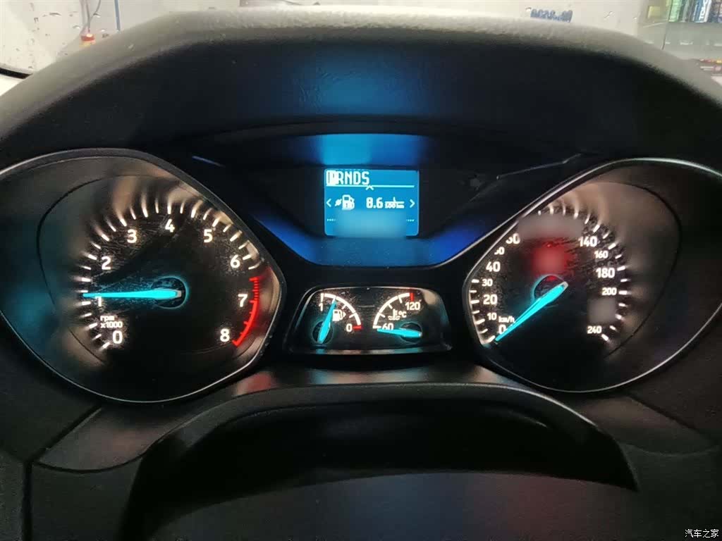Ford Focus, 2018 4