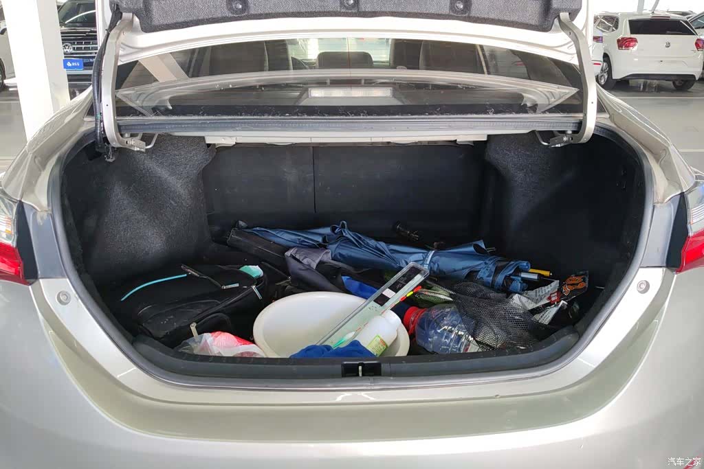 Toyota Corolla, 2018 4